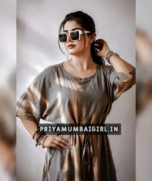 Kiara Malhotra Celebrity Look Mumbai