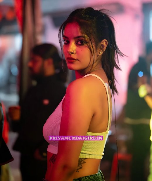 Myra Kapoor Marathi Beauty